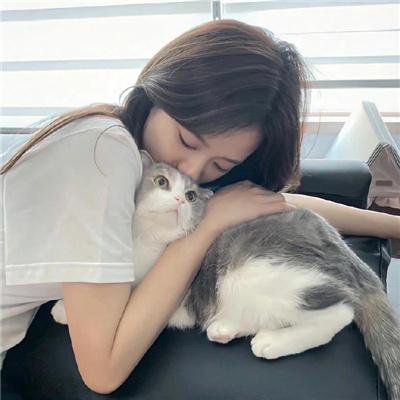 梦中的她